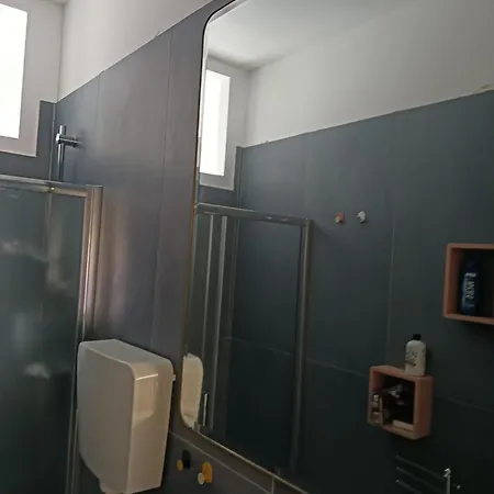 De Giosa 3* Bari